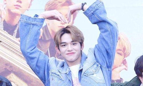 黄旭熙吃瓜视频在线,揭秘娱乐圈幕后真相